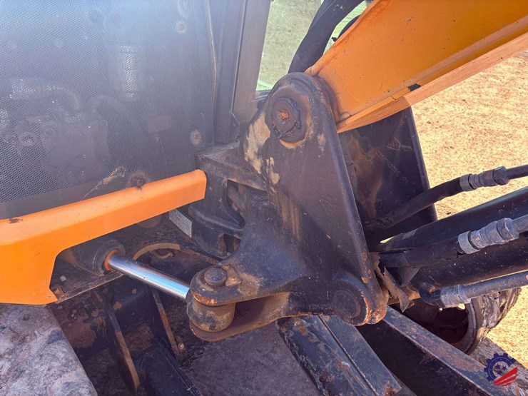 2021-jcb-55z-1-image-38