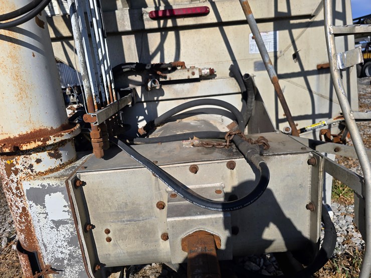 kenworth-t800-image-41