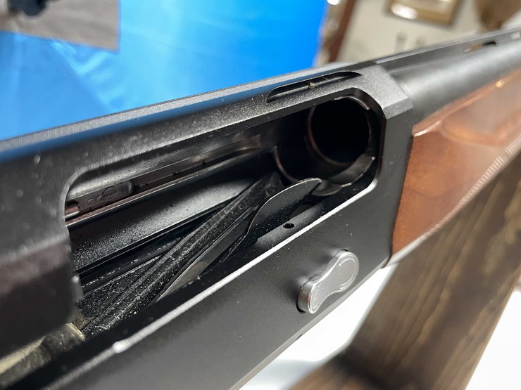 #2779-•-cz-model-1012-12-ga.-semi-auto-shotgun,-sn:-21r12190-image-15