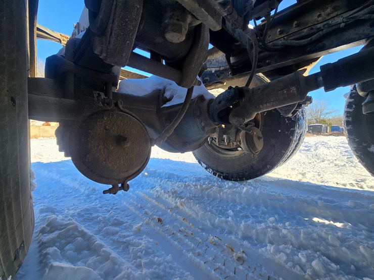 1996-peterbilt-385-image-84