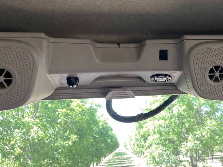 2019-john-deere-r4023-image-26