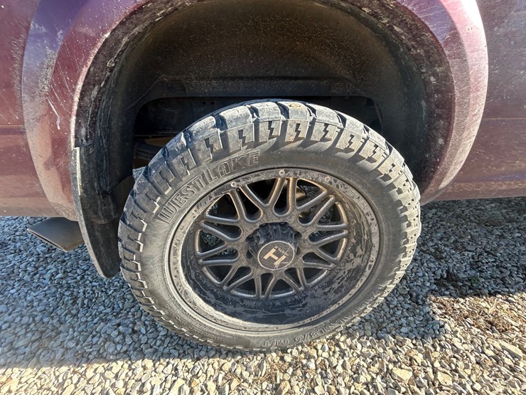 2018-dodge-3500-image-43