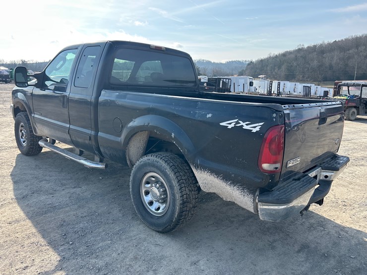 2003-ford-f250-image-6