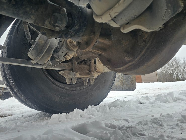 2007-freightliner-columbia-120-image-76