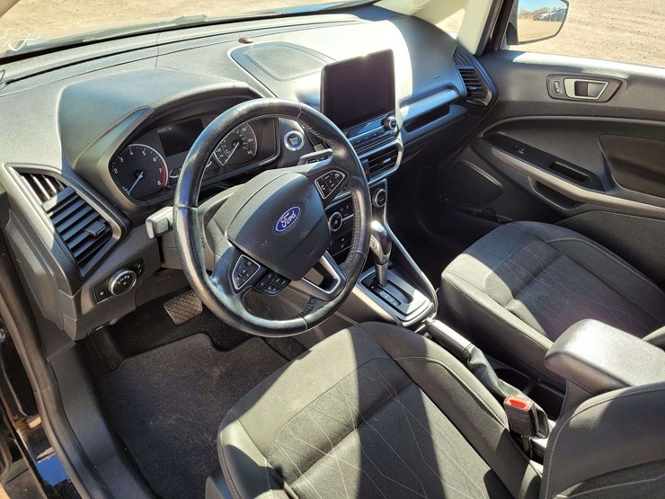 2020-ford-ecosport-se-image-12