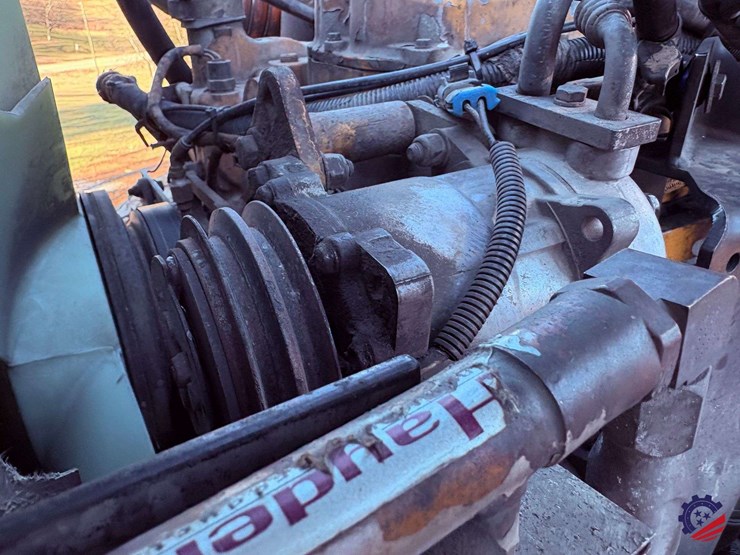 1999-peterbilt-357-image-51