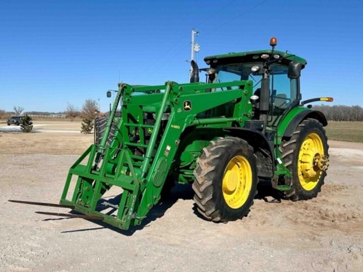 2016-john-deere-7230r-image-2