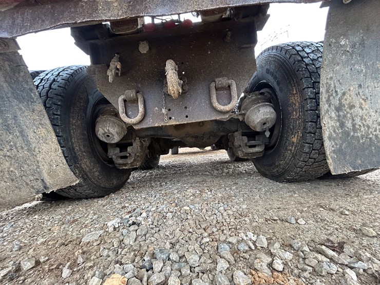 2001-mack-rd688s-image-61