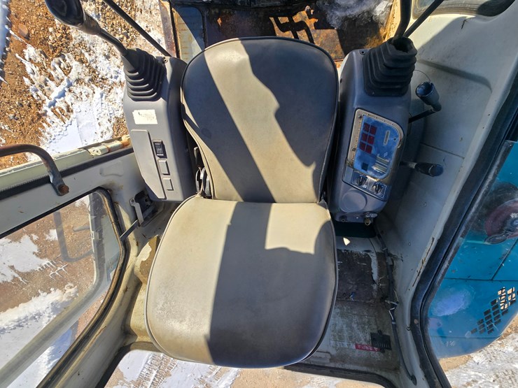 komatsu-pc40-image-41