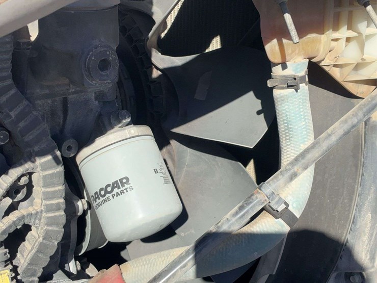 2017-kenworth-t680-image-72