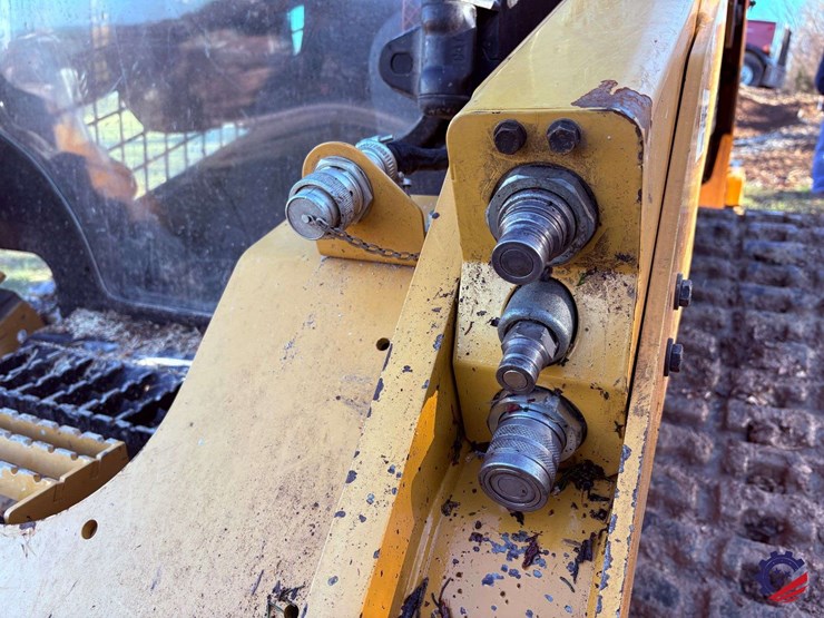 2020-caterpillar-289d3-image-33