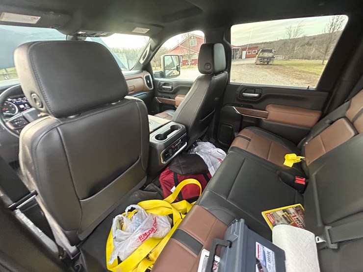 2021-chevrolet-silverado-3500-image-48