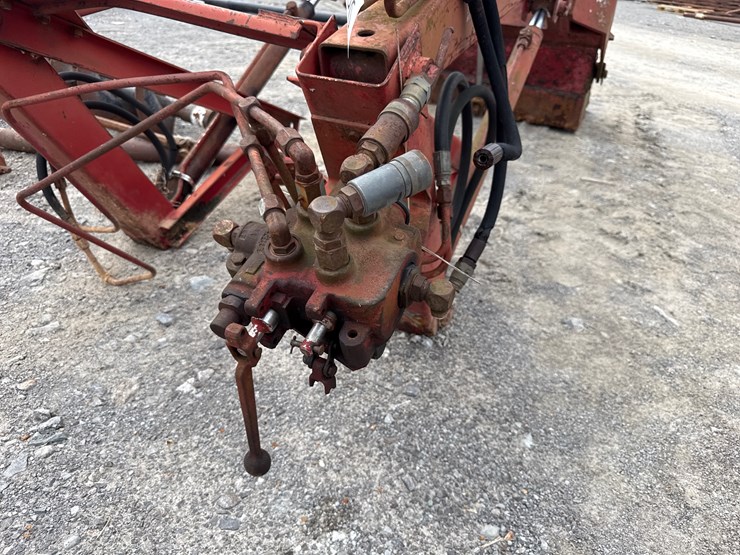 international-1550-image-3