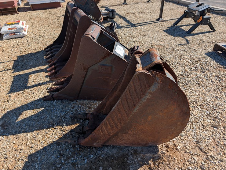 #3278-•-backhoe-buckets-image-1