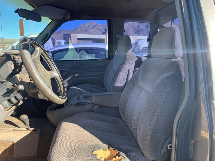 1995-chevrolet-1500-image-26