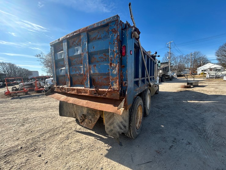 1994-international-9400-image-30