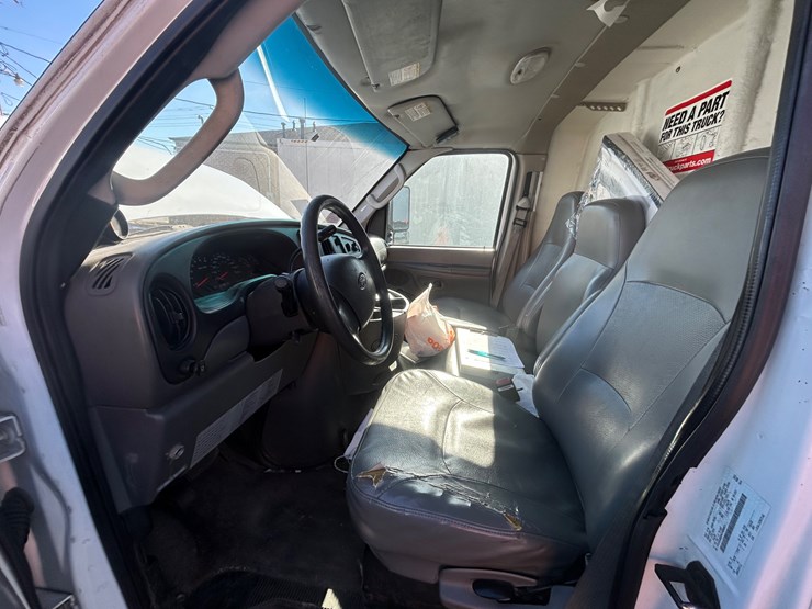2006-ford-e450-image-61