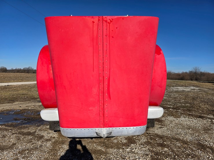 2008-peterbilt-388-image-24