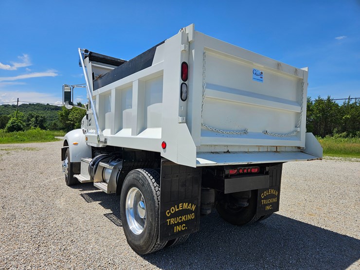 2012-peterbilt-382-image-11