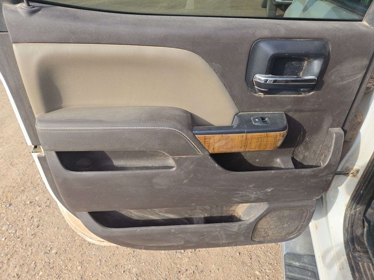 2015-gmc-sierra-1500-slt-image-9