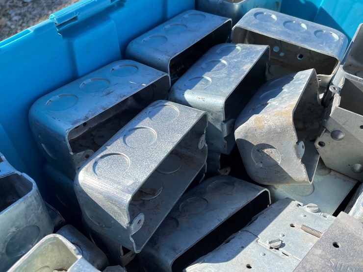 #3124-•-switch-boxes-image-14