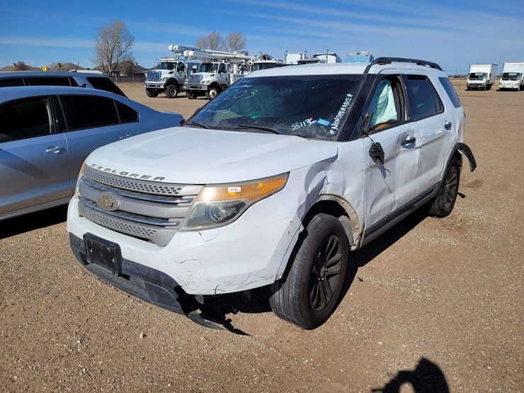 2014-ford-explorer-image-1