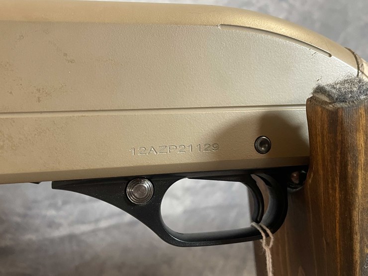 #2326-•-winchester-sxp-12-ga.-pump-action-shotgun,-sn:-12azp21129-image-13