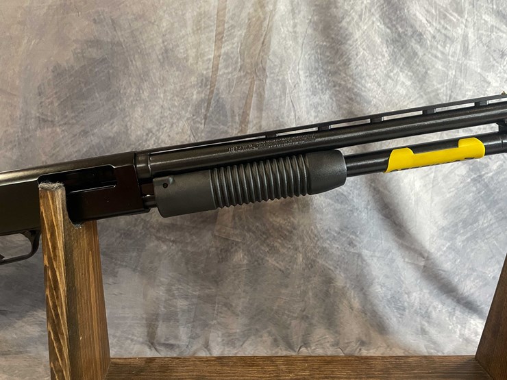 #2619-•-mossberg-model-88-20-ga.-pump-action-shotgun,-sn:-mv1205611-image-9