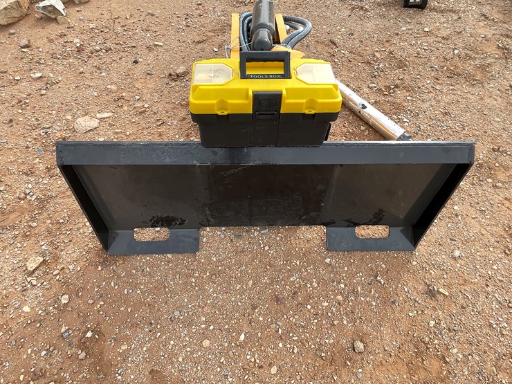 2025-claas-12-30-image-10