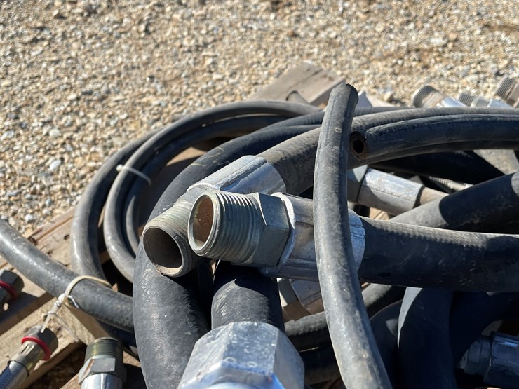 #3122-•-hydraulic-hoses-image-15