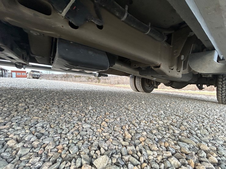 2021-chevrolet-silverado-3500-image-58