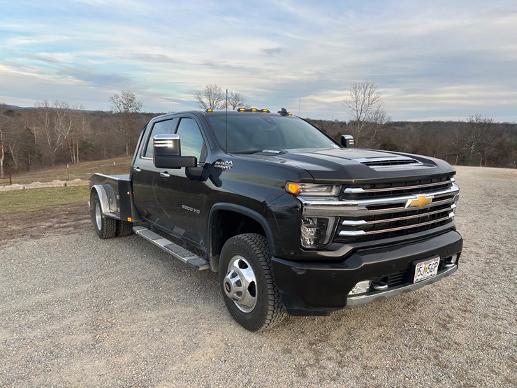 2021-chevrolet-silverado-3500-image-22