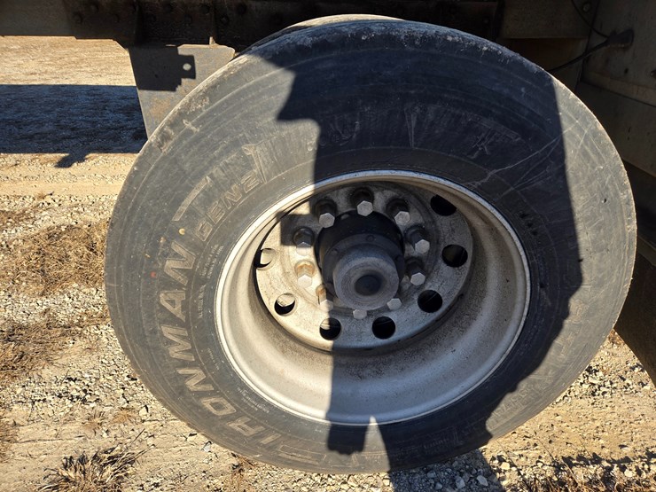 2000-reitnouer-flatbed-image-49