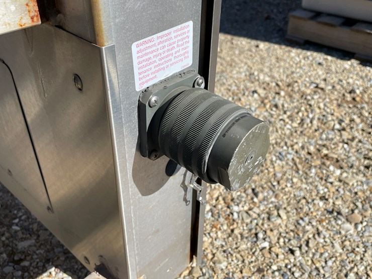 #3134-•-tilt-kettle-image-28