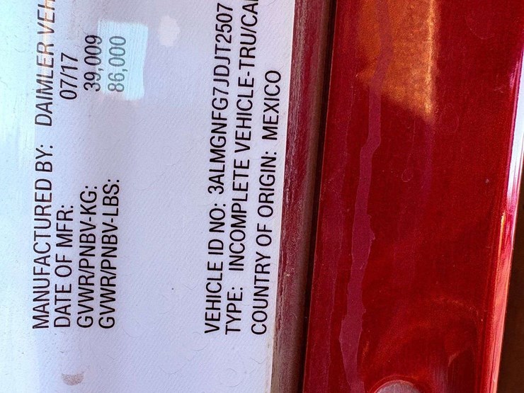 2018-freightliner-sd122-tri-axle-dump-truck-image-71