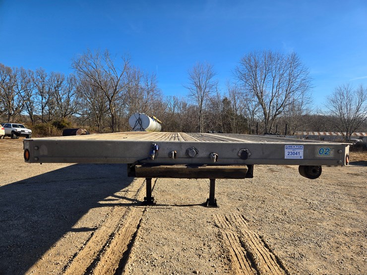 2000-reitnouer-flatbed-image-31