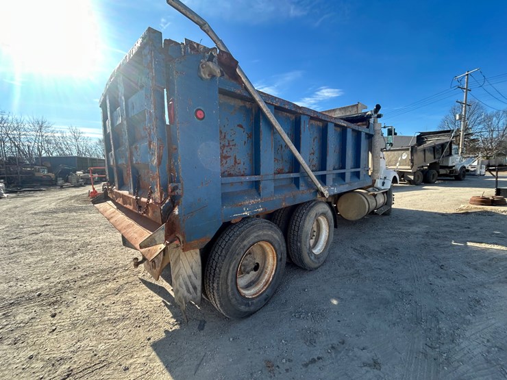 1994-international-9400-image-29