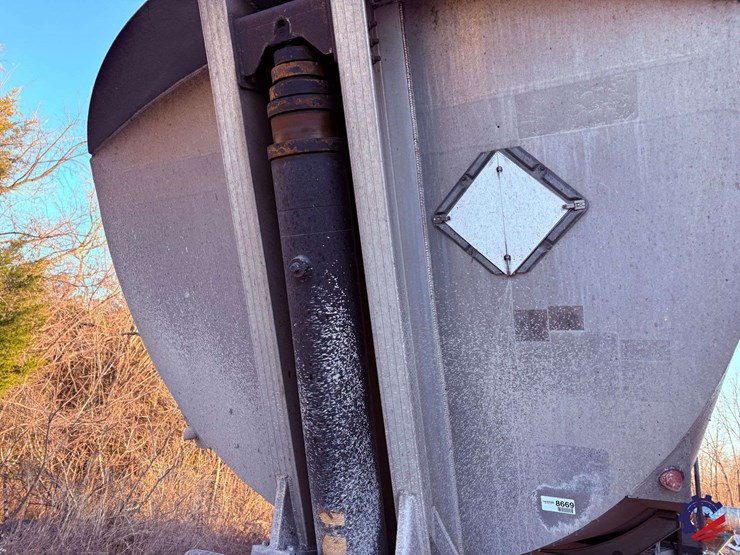 2020-travis-39-image-9