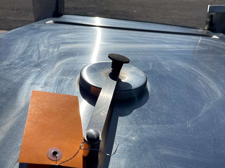 #3134-•-tilt-kettle-image-12