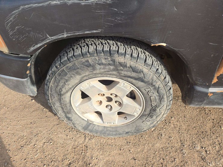 2004-dodge-ram-1500-image-15