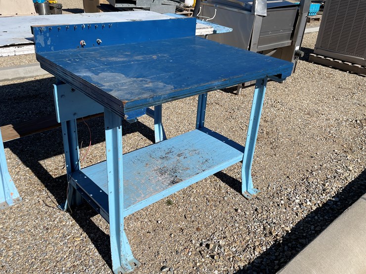 #3138-•-work-tables-image-21