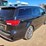 2016-kia-sedona-image-3