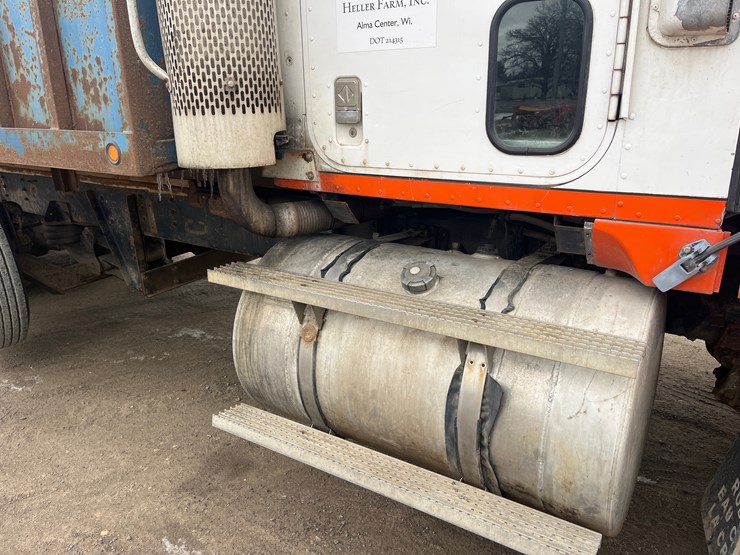 1996-international-5000-image-29