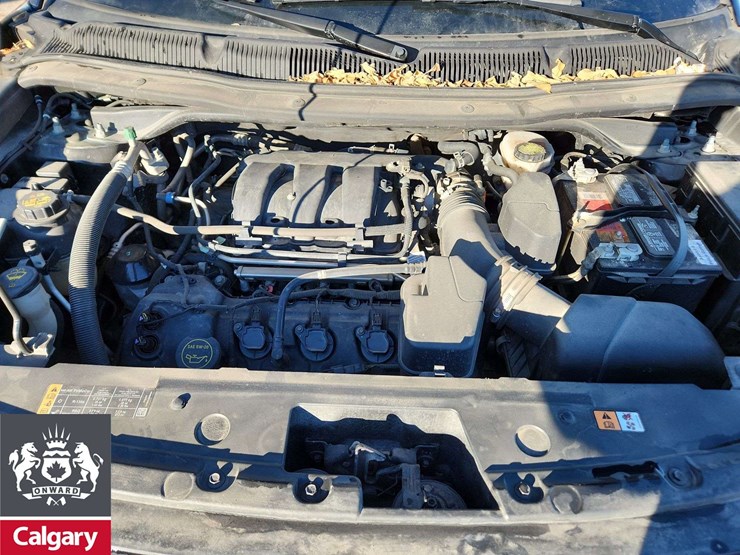 2018-ford-explorer-image-26