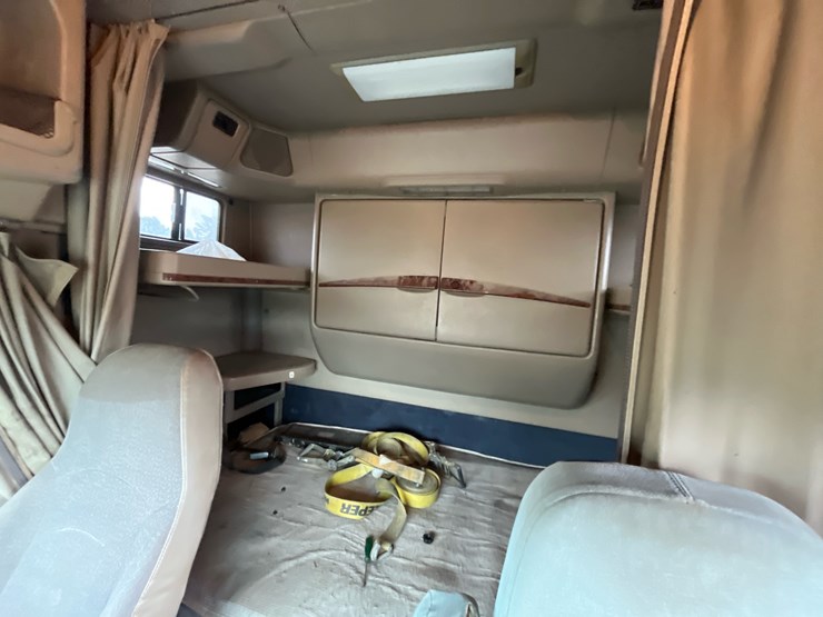 2006-international-9200-image-32