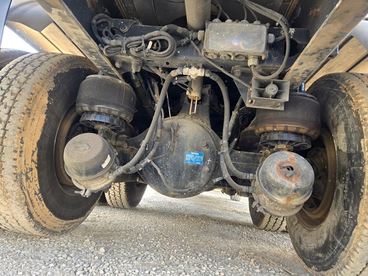 2015-kenworth-t800-image-91