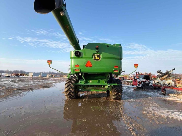 john-deere-s670-image-7