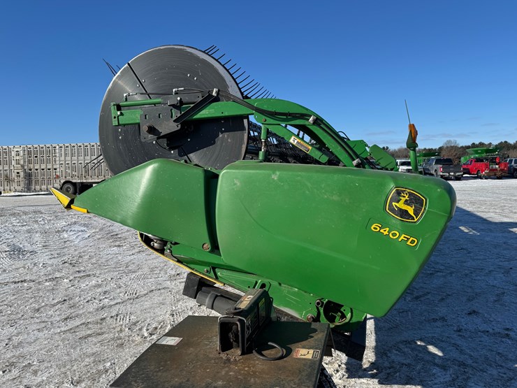 john-deere-640fd-image-2