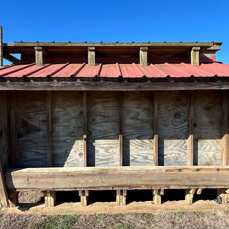 #37735 • A1 Cattle Feeder