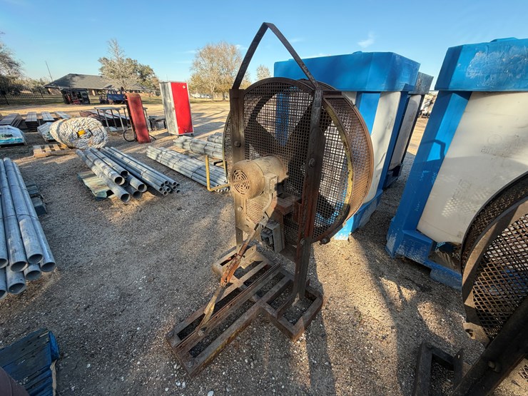 #5137-•-industrial-fans-image-5